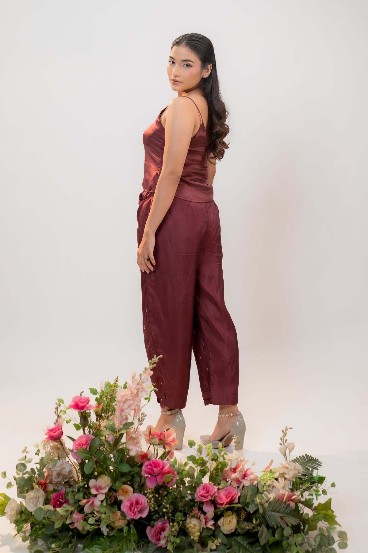CLEO — Barrel Pant in Deep Burgundy