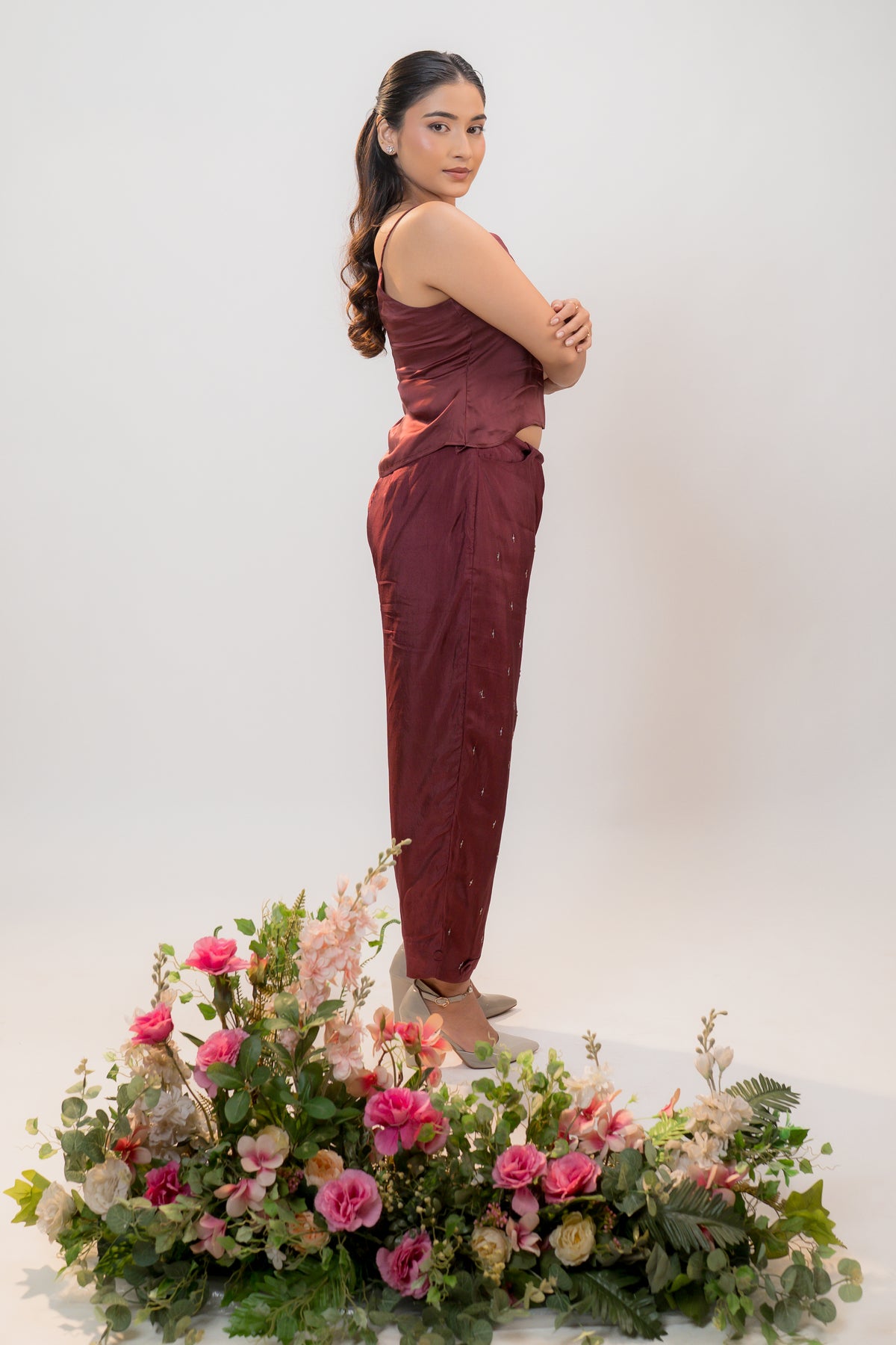 CLEO — Barrel Pant in Deep Burgundy