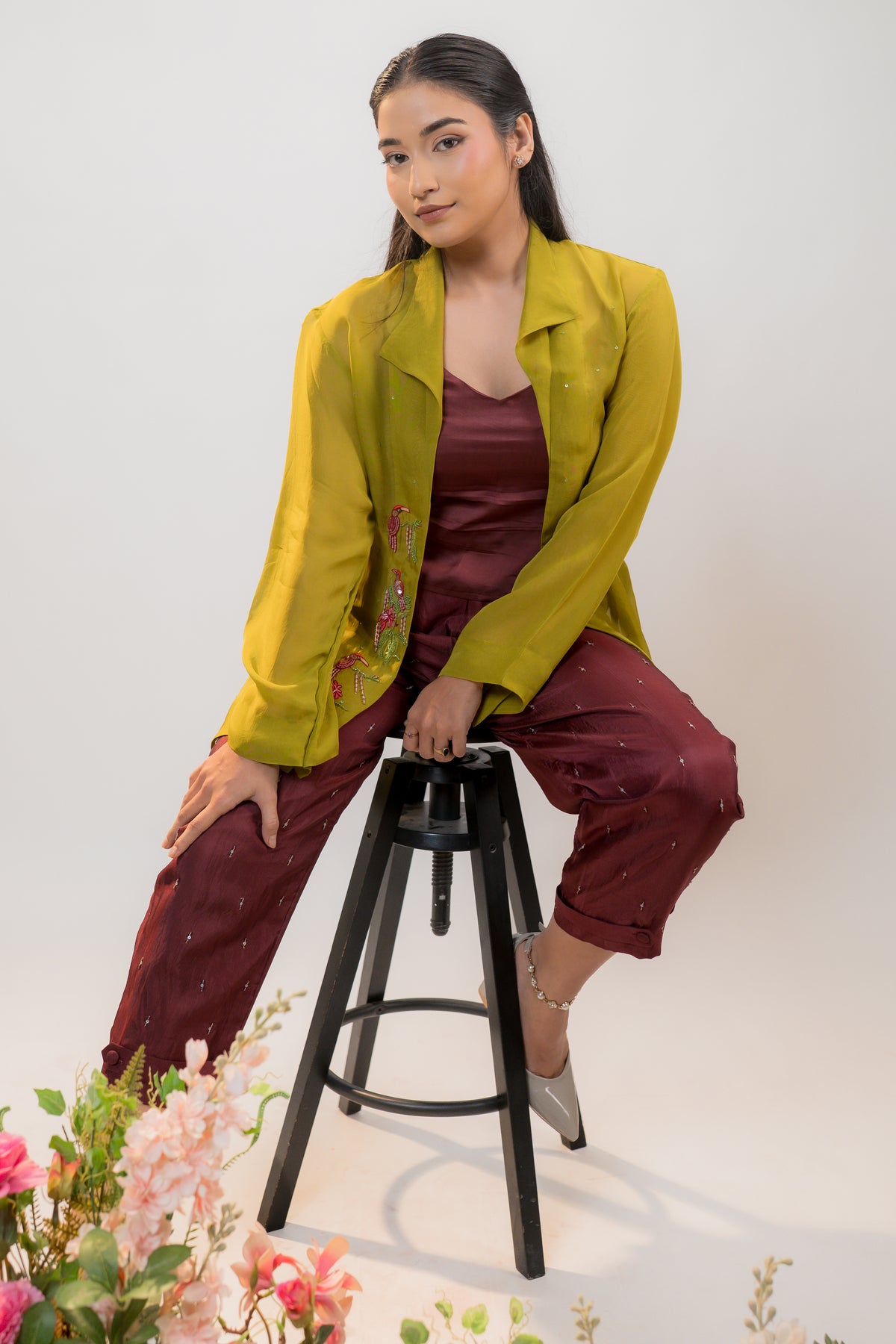 SORA — Mid-Length Jacket in Warm Olive