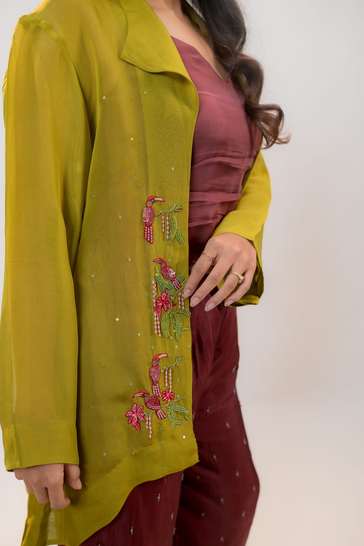SORA — Mid-Length Jacket in Warm Olive