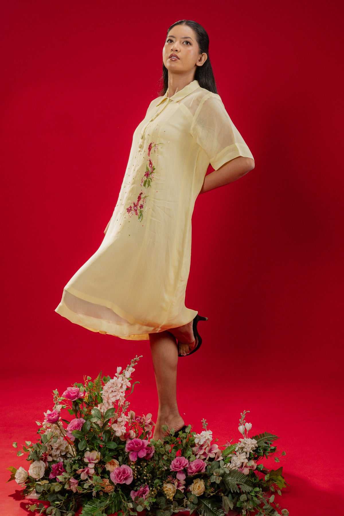 LUMI — Midi Collar Dress in Light Lemon Yellow